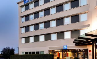 Ibis Budget Clermont Ferrand - le Brezet - Aeroport