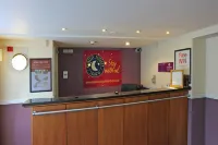 Premier Inn Middlesbrough Central (James Cook Hospital) فنادق في مدليسبره