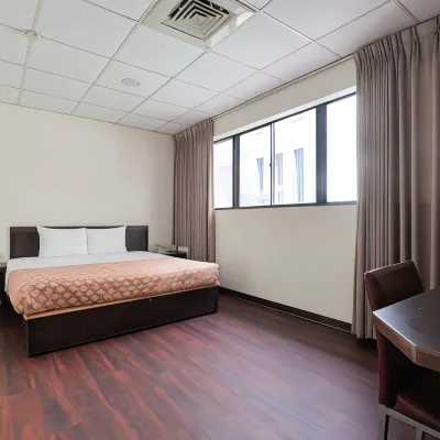 Blue Ocean Hotel Hotel dekat Jalan Qixian