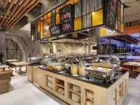 Novotel Suites Yogyakarta Malioboro Hotels in Danurejan