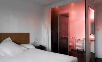 Mayerling Hotel - Housity