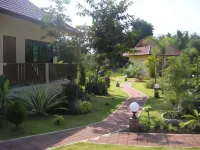 Mai Siam Resort Hotels in Mae On