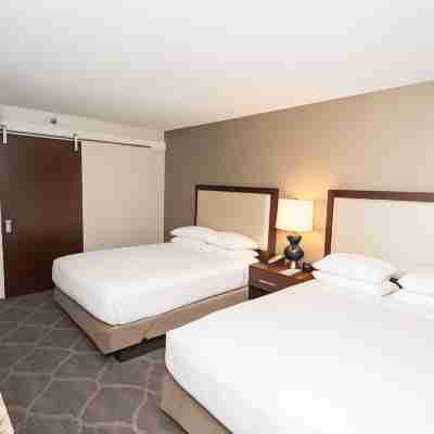 Doubletree Suites by Hilton at the Battery Atlanta Rooms