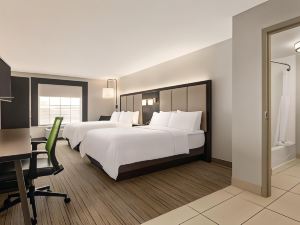 Holiday Inn Express & Suites Lawton-Fort Sill