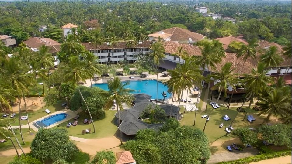 Tangerine Beach Hotel