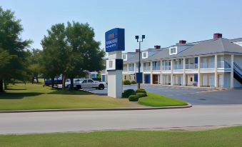 Baymont by Wyndham Florence/Muscle Shoals