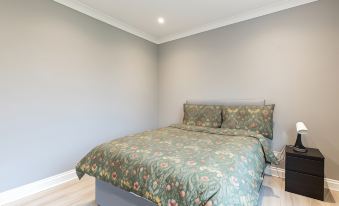 Cozy 3-Bedroom Flat in Willesden Green London