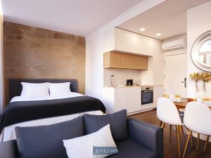 D. Maria Apartments by MyStay