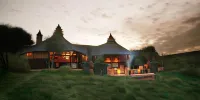 The Safari Lodge- Amakhala Game Reserve