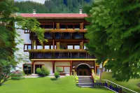 Alpenhotel Sonneck - Mit Bergbahnticket Các khách sạn ở Sonthofen