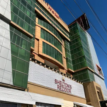 Spacious Executive Holiday Apartment In Bulawayo - Housity
