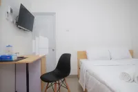 River House Mitra RedDoorz Hotels in Pongangan