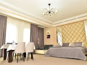 Karat Inn Boutique Hotel