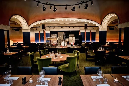 Scandic Grand Central Отели рядом с достопримечательностью «Vesslan skulptur»