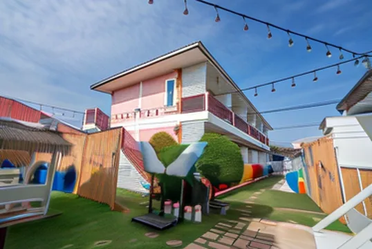 รูปภาพของพลอยไพริน