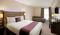 Premier Inn Gillingham Business Park Các khách sạn gần Drill Hall Library