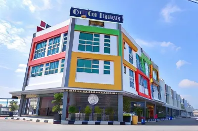 D' Art Gallery Hotel Hotels in Perak Tengah