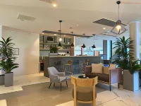Quarto Verde Apartments - Quầy Bar