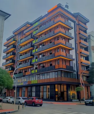 Graphic Hotel Batumi - 4-نجوم