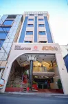 薩巴里斯大飯店 Car Hire Madurai附近的飯店