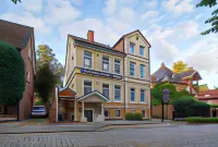 Zentrum Hotel Stade Hotels in Stade