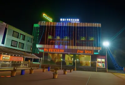 Hotel G-Square - Shirdi Các khách sạn ở Shirdi