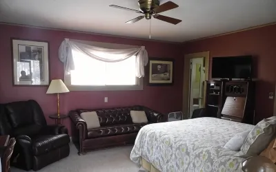 Otter Creek Inn Hotels near Acadia National Park