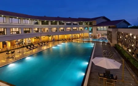 Iscon the Fern Resort & Spa, Bhavnagar Отели рядом с достопримечательностью «Ghogha Beach»