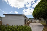 Peninsula Motel Hotels in Whitianga