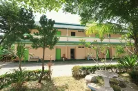 J.Holiday Inn Krabi Hotels near Maharaj Market
