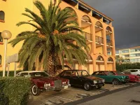 Hotel Alhambra - parking