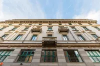 Milan Retreats Duomo Carrobbio Hotels near Target