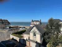 Hôtel de la Plage Hotels in Houlgate