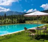 7 Heaven Villas & Resorts - Mountain view