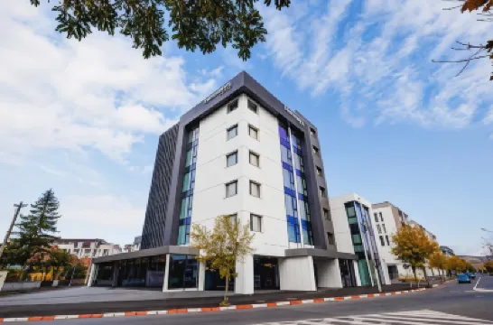 Hermanns Hotel & SPA Sibiu Отели в г. 