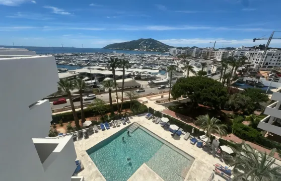 特雷斯託雷斯酒店