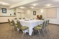 Super 8 by Wyndham Truro NS Hotels in Truro