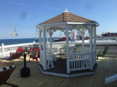 Boardwalk Hotel Charlee & Apartments Beach Hotel Oceanfront