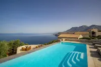Bassa Maina Villas & Suites - 4-Star