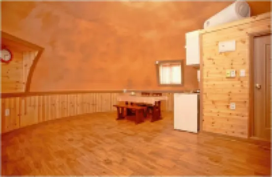 旌善Hayandom民宿