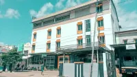 Hotel Bunga Permata Hotels near Hutan pinus Tala Tala, Tompobulu