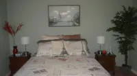 JOYFUL QUARTERS - BEAUTIFUL SPACIOUS 1 BEDRM APARTMENT