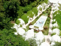 Igloo Beach Lodge - ที่มีสระว่ายน้ำ