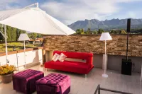 馬爾蒂娜戈尼飯店 普孔住宿飯店