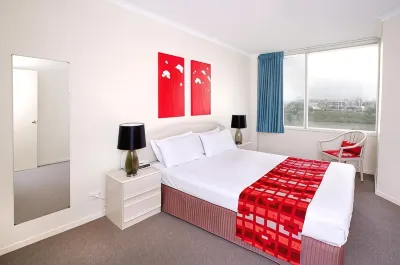 Chasely Apartment Hotel فنادق في Taringa