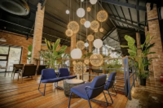 ดาเมียง ลิซาฟอร์เรสท์ วิลเลจ