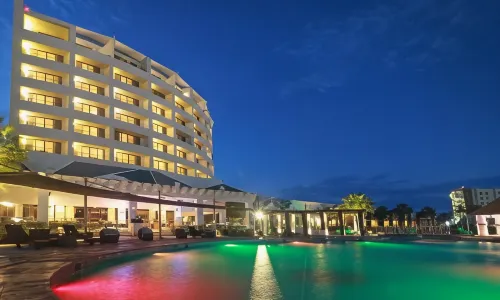 Holiday Inn Tuxpan - Convention Center