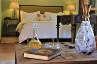 Liotrivi Historical Mansion and Boutique Hotel - balcony