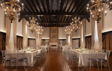 Hotel Royer Urbana Champaign, Tapestry Collection by Hilton