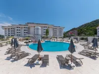 Faros Premium Beach Hotels in İçmeler Mahallesi